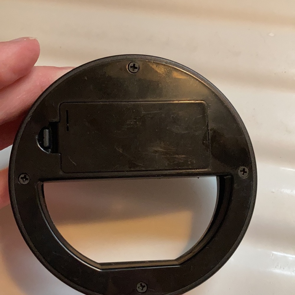 LED Selfie Light - Picture 5 of 6
